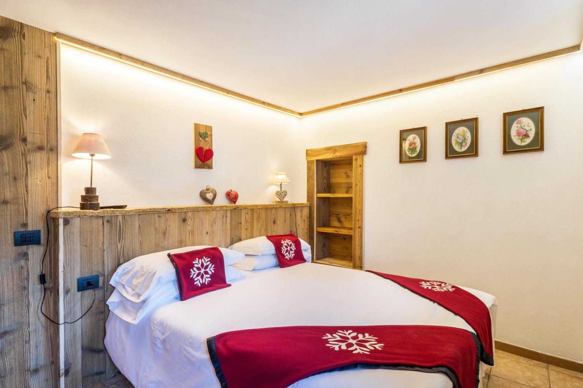 Il Nido Di Letizia Apartment ชาตีญอน ภายนอก รูปภาพ