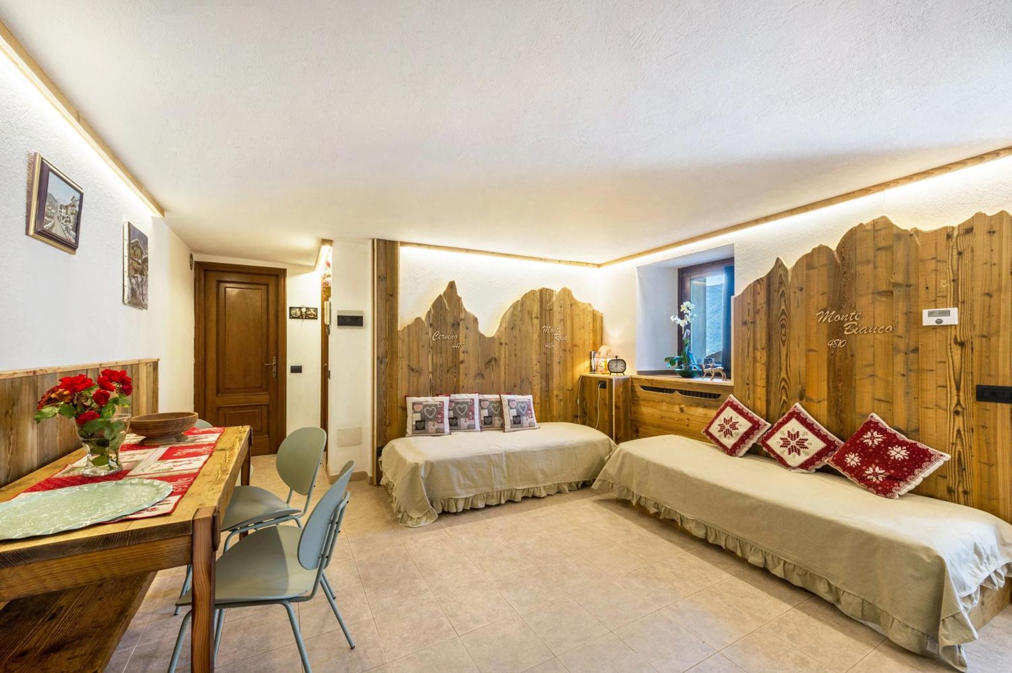 Il Nido Di Letizia Apartment ชาตีญอน ภายนอก รูปภาพ