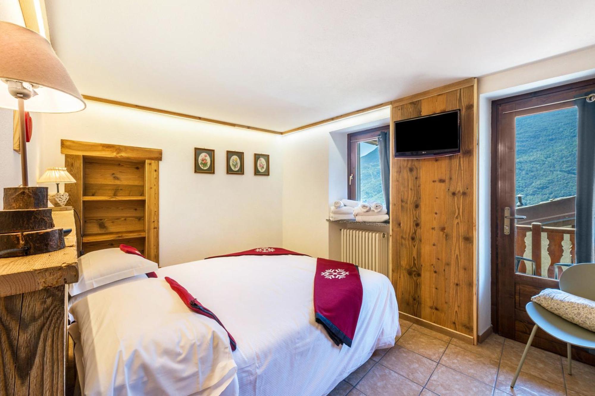 Il Nido Di Letizia Apartment ชาตีญอน ภายนอก รูปภาพ